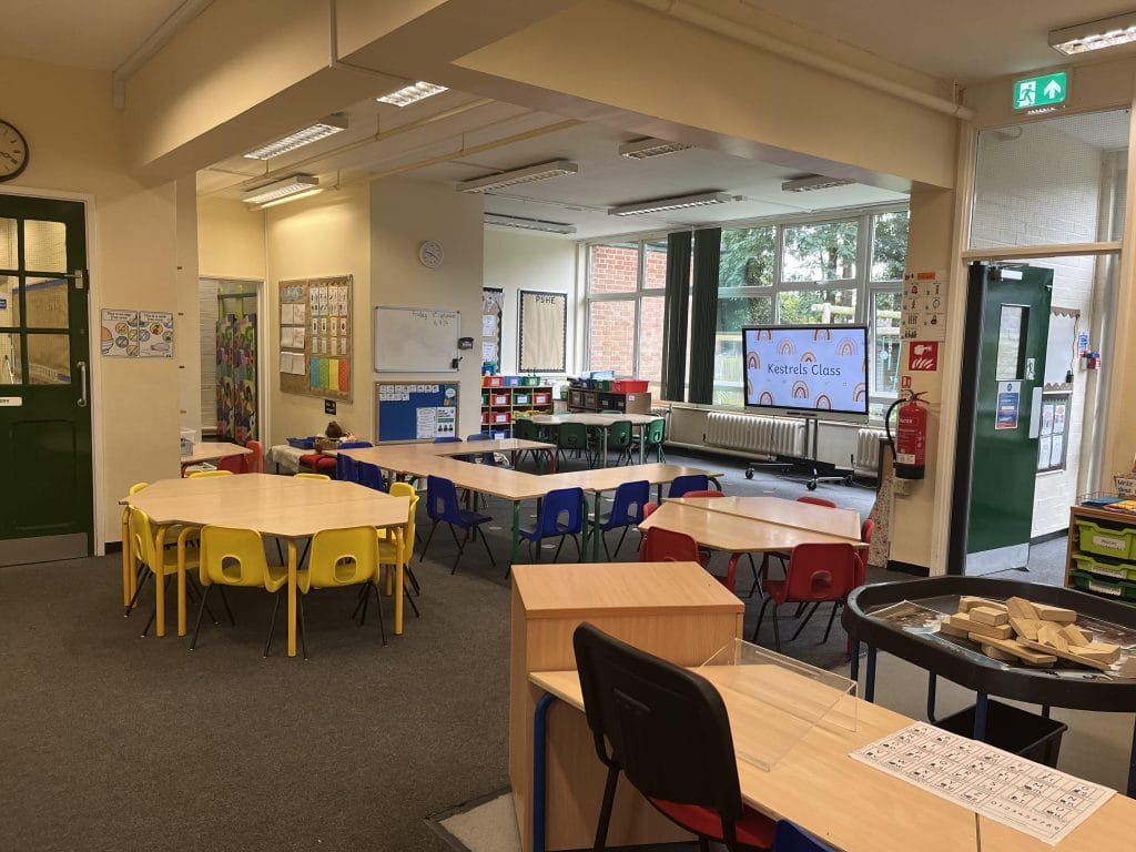 97c96572-1e84-401c-b22a-ed836af27ddb A classroom in Hillshott Infant School and Nursery Letchworth